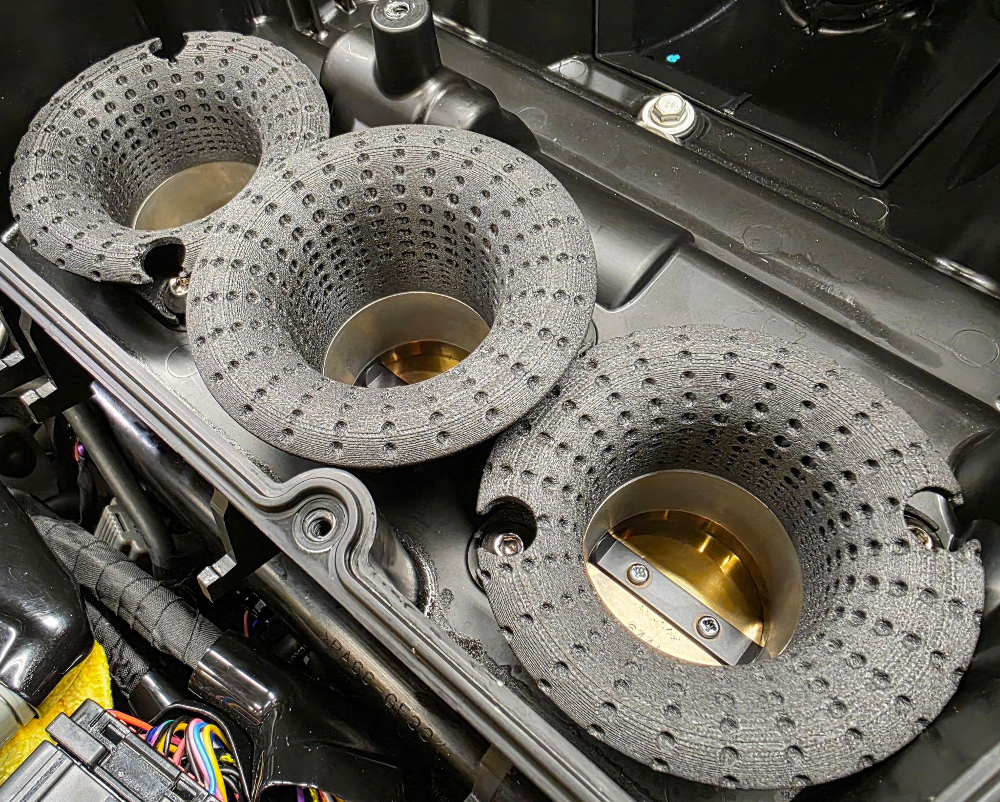 2WDW Street Triple 765 Velocity Stacks by Turn 13 Motorsports – 2